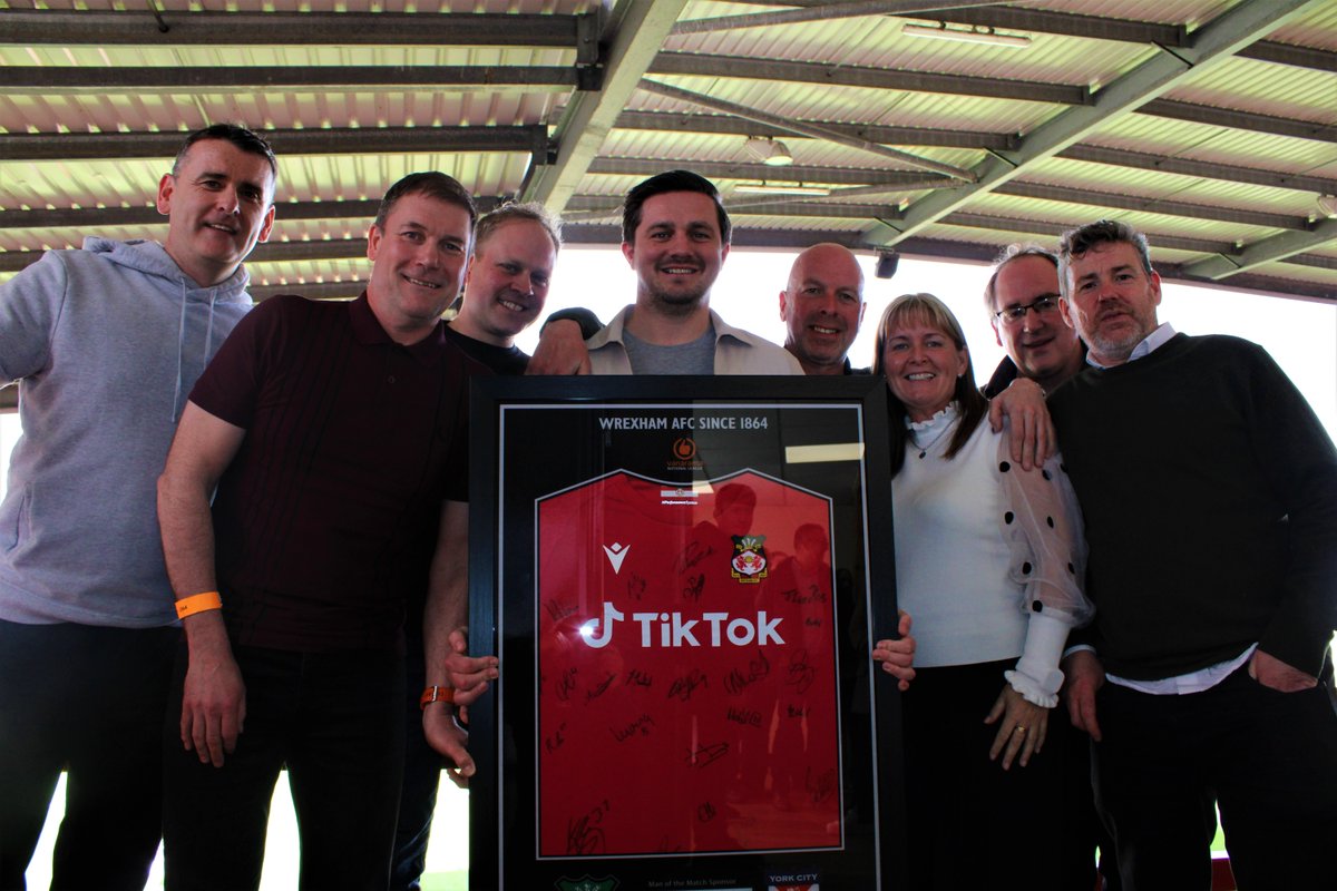 Wrexham AFC tweet media