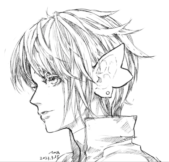 中学生の頃から描いてるオリキャラを久々に描いた。
名前はクラさんで、確か大気の精霊という設定。
とにかく耳がすげぇ。何かと大学時代までよく描いてた。
夏目友人帳のつゆ神の話を見て信仰しなきゃ消えると聞いたら
久々に描きたくなった。時々描くから消えんといてクラさん 