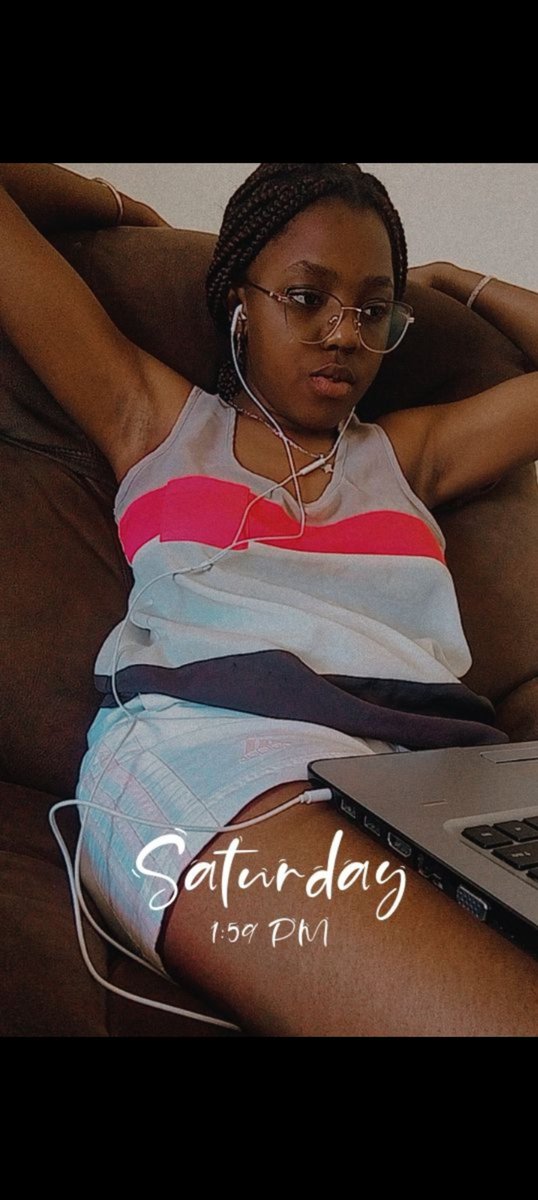 Breany_22's tweet photo. Came across this😭😭it was the beginning of me getting tired and looking so dull https://t.co/RLXSouseQ6