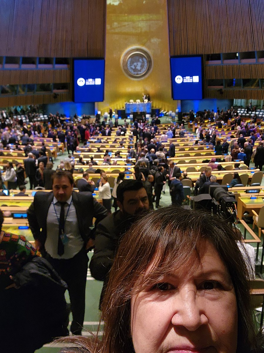 MyrleTraverse's tweet image. Byebye NYC. It was a fast and furious trip. Met so many amazing people and finally met colleagues, even just in passing @bevisiting and in-person after a couple of years of virtual meetings. Aimee Craft, Claire Hebert, @NicoleJoyWilson @TaylorGalvin15 
#UNWater2023Conference