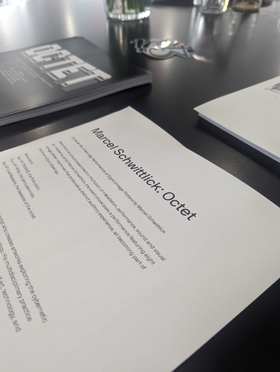 despace_berlin's tweet image. The #plotters are on! ⚡

Octet: a two-days installation featuring eight vintage plotters by @schwittlick_. 

🗓️ 25 &amp;amp; 26 March
🕑 14:00 - 20:00h
📍despace, Kottbusser Damm 79

P.S. Artist&apos;s performance both days at 18:00h

#tezos #tezosberlin #berlingenartmonth #generativeart