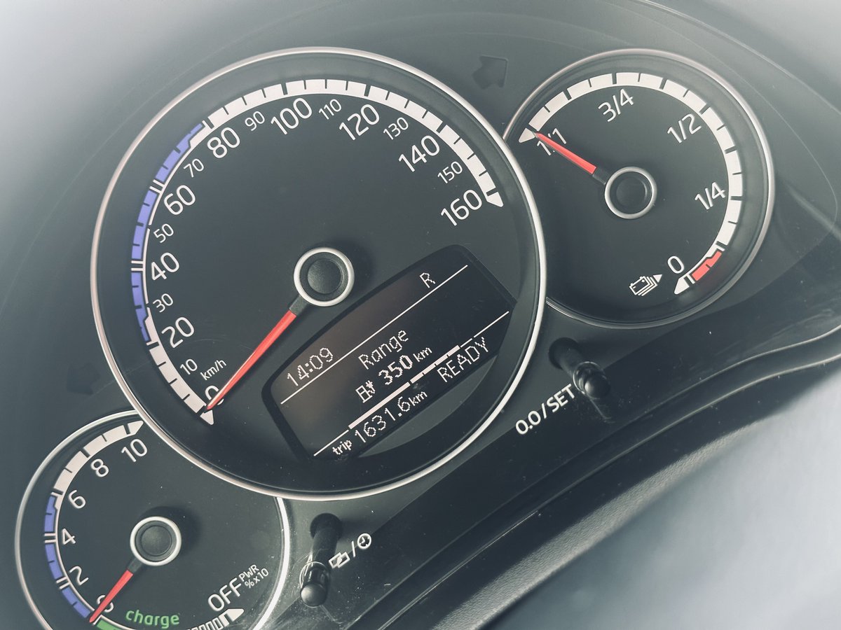 TyskElbil's tweet photo. Kan du køre langt i en Seat Mii Electric? Ja da.. By og landevejs rækkevidde er for mange der hvor de bruger bilen. Og så kan du altså nå vidt omkring. #elbil #dkgreen #tyskelbil https://t.co/3ee9X59Gpw