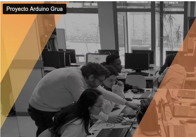 Saregune's tweet photo. Funny Crane es una grúa con dos servomotores inspirada en las máquinas de las barracas.. Se puede ver toda la info(materiales, código, video) en :
https://t.co/Ar3pKAETT2
#Arduino #ArduinoDay #WomensLearningToCode #CodigoEnElCascoVG @sendotuAB https://t.co/0mkDtxo9gh