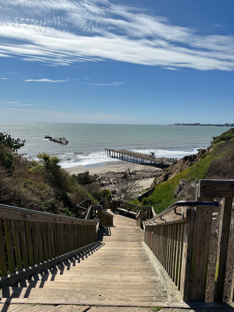 CAStateParks's tweet image. It&apos;s Saturday! Your #WeeklyDigest is here: bit.ly/3lBIhD4

Highlights:
🗣️Applications for the 2024 State Park Peace Officer Cadet Academy exam open
🚧 The demolition of the pier at Seacliff State Beach has begun
⛰️@WadeCrowfoot &amp;amp; others visit Colonel Allensworth SHP