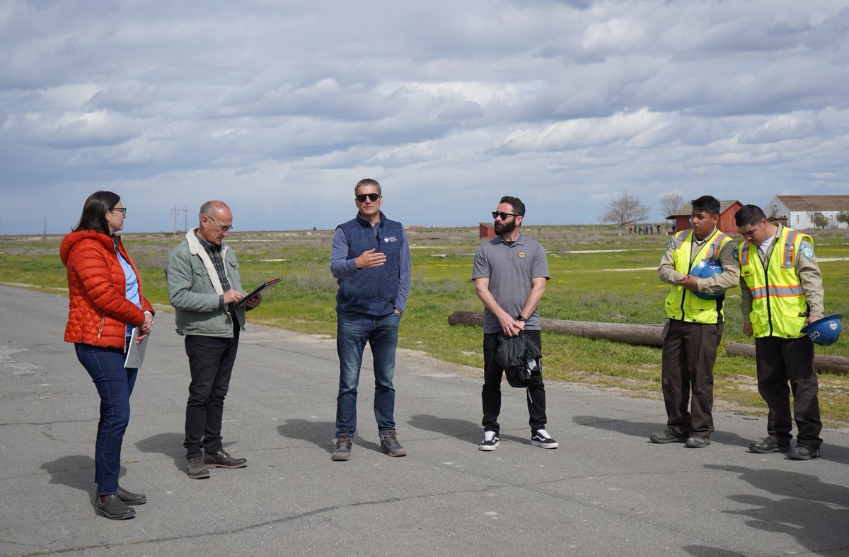 CAStateParks's tweet image. It&apos;s Saturday! Your #WeeklyDigest is here: bit.ly/3lBIhD4

Highlights:
🗣️Applications for the 2024 State Park Peace Officer Cadet Academy exam open
🚧 The demolition of the pier at Seacliff State Beach has begun
⛰️@WadeCrowfoot &amp;amp; others visit Colonel Allensworth SHP