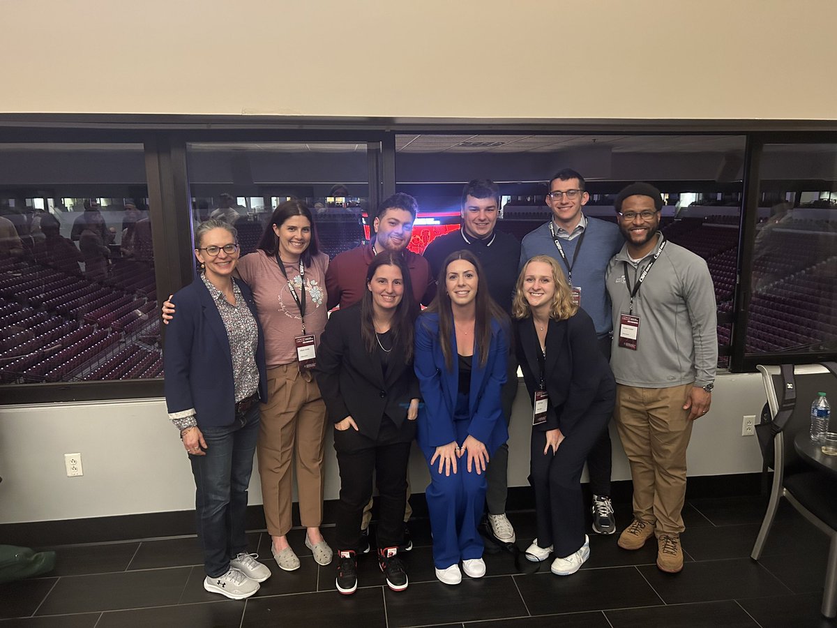 umbslasa's tweet photo. This week SLASA returned to the CSRI Conference in Columbia! Our case study team earned another top-2 finish while Jenna and Cait presented their independent research! We also got to hear from our beloved SLA faculty, Dr. Smith, Dr. Cooper, and Dr. Hammond-Graf! #CSRIConference https://t.co/jjMdAeRUPY