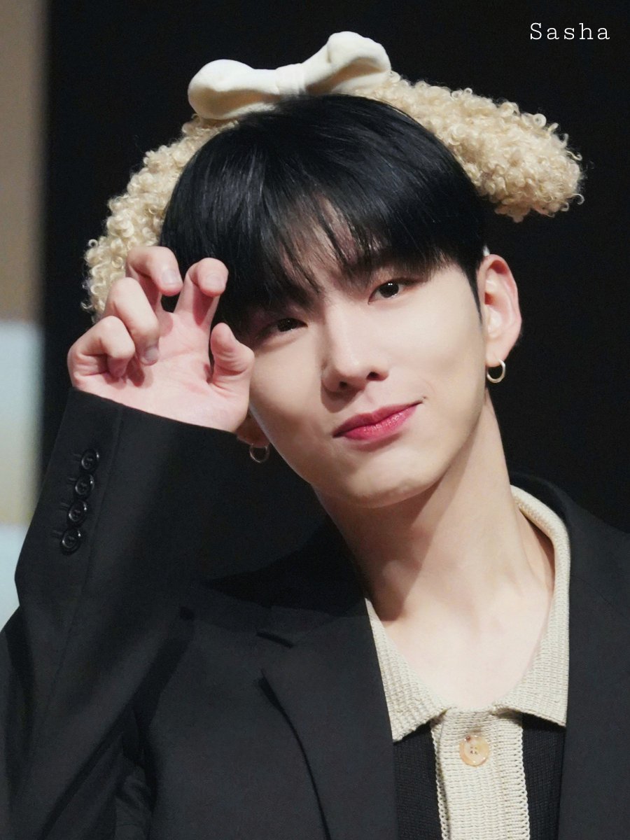 timetokh's tweet photo. 220326 애플뮤직 팬싸

#기현 #KIHYUN #몬스타엑스 #MONSTA_X https://t.co/cvhuRquvJR