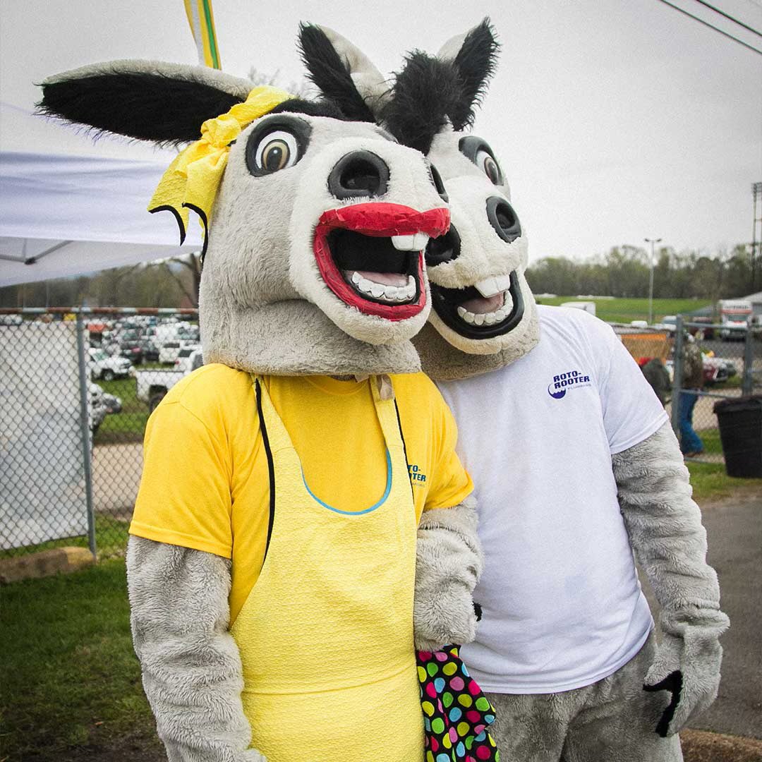 Mike Wolfe tweet media