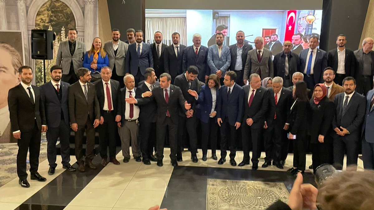 Temayül yoklaması bugün gerçekleştirilmiştir.Bizim için teveccühte bulunan tüm dava arkadaşlarıma teşekkür ediyor, sonucun ülkemiz ve şehrimiz için hayırlara vesile olmasını temenni ediyorum.

Dr. Kemal ÜRKMEZ