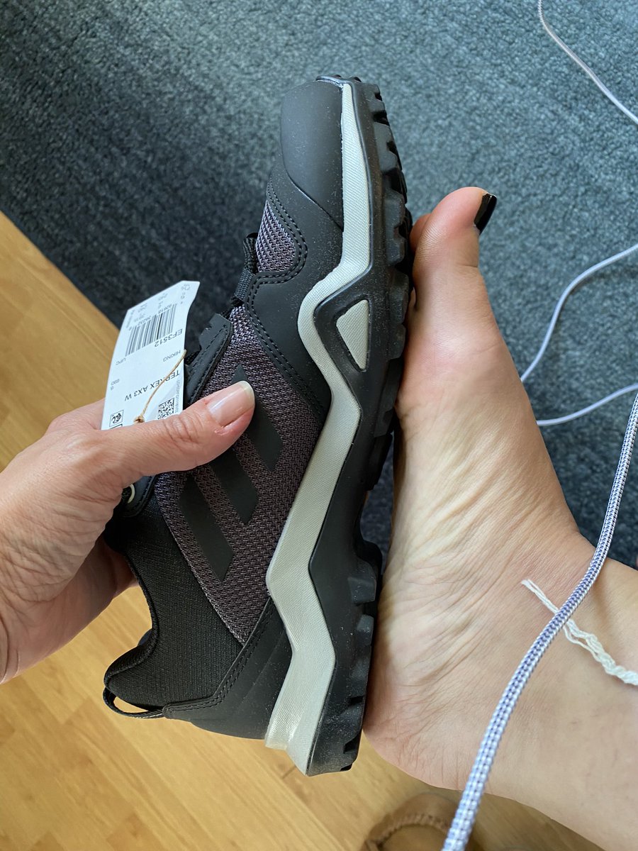 AhnaHendrix's tweet photo. Ordered a new pair of hiking shoes that clearly define the laws of nature, because when I put them on—they fit! 🙈 PS my feet are not so troll-like as the pic would suggest, k thanks 🤪 #offIGo https://t.co/ggVvO5ScaV