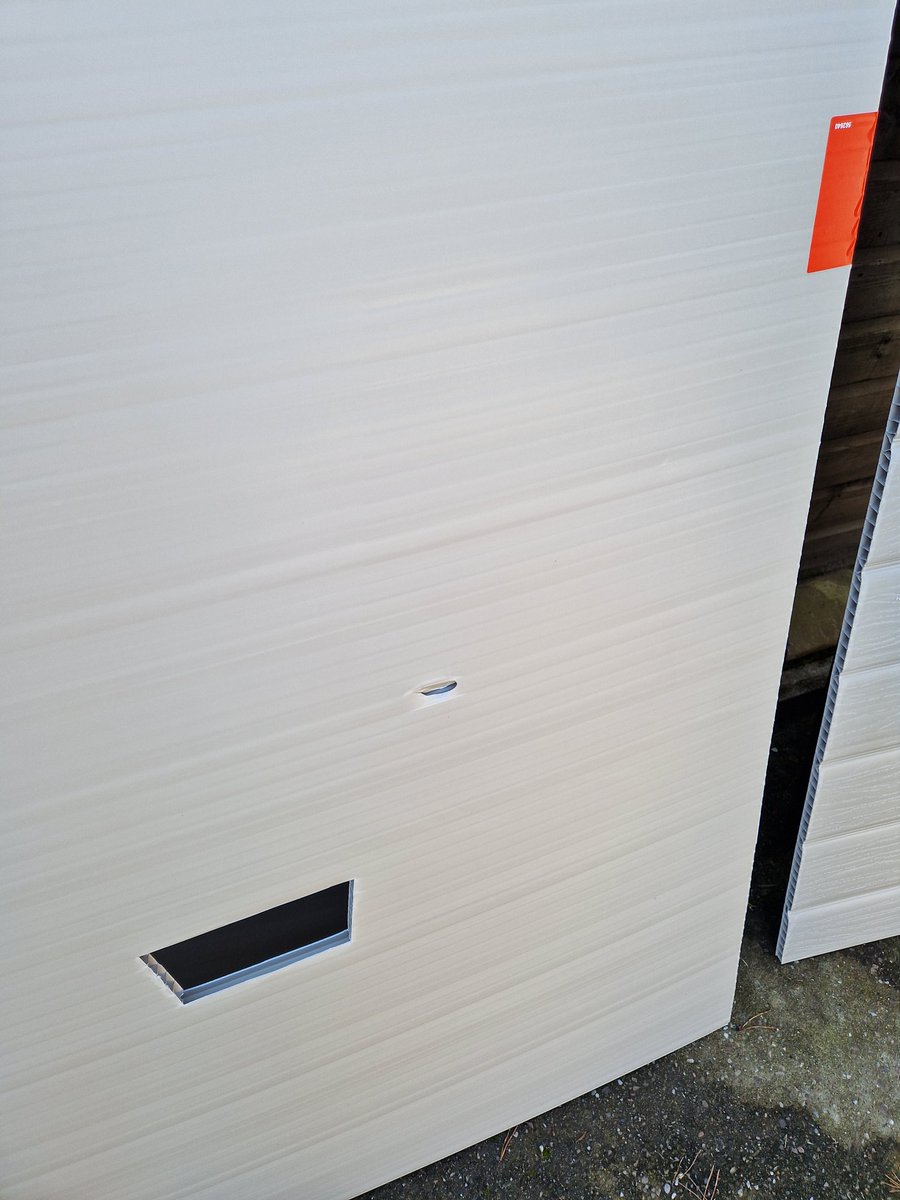 OnePintPaul's tweet photo. @Argos_Online After purchasing one of your sheds last week I got to start building today and there's a hole in the back panel. I can live with it, however I feel a discount on the price wouldn't go a miss. Can you support? https://t.co/97zSSh5hRE