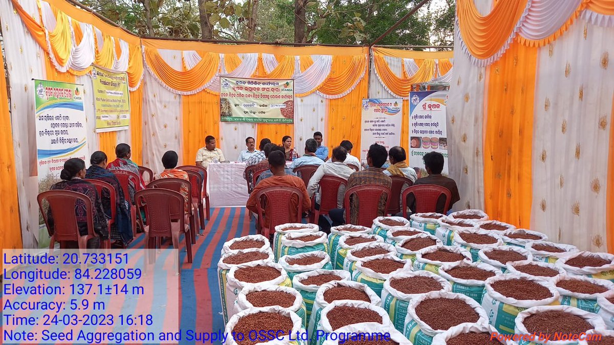 cdaoboudh's tweet photo. @dmboudh @krushibibhag @ICARDA Arhar certified seeds selling to OSSC Ltd. by Producer Group promoted by ICARDA in collaboration with DA&amp;FP, Govt. of Odisha under "Incentivization of non paddy crops" (Arhar Minikit Programme) in Boudh District. https://t.co/WQWenEBZQb