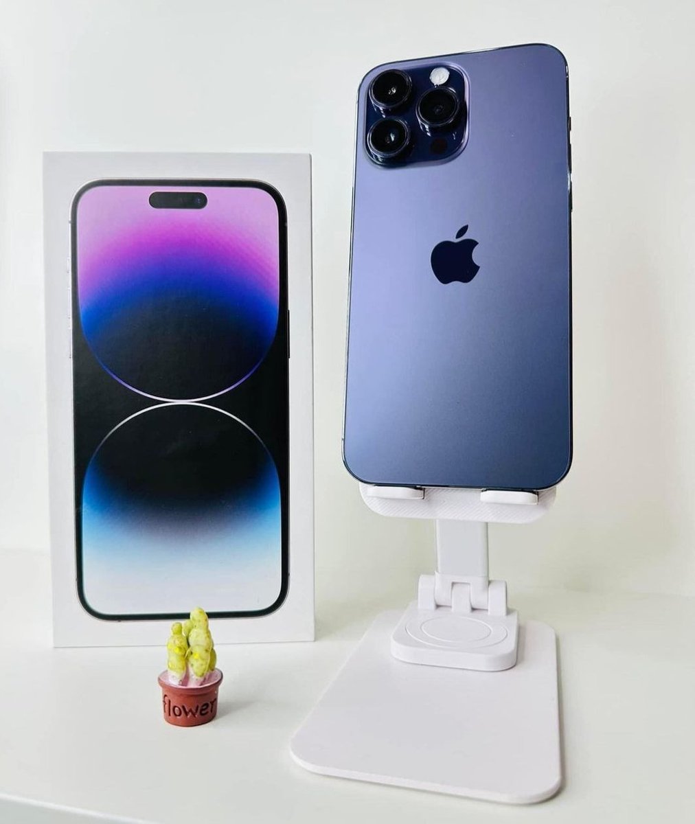 متوفر 🍏

14 بروماكس 256 قيقا 
شريحتين 🔥
________________
شاز ولاخدشه 🍏
مع ضمان ابل ساري
__________________
بنفسجي 
بطاريه.       100 💪
_________________
مع الكرتونه 🍏
0911282228.              0113230379
الرياض عبدالله الطيب
أيفون سودان