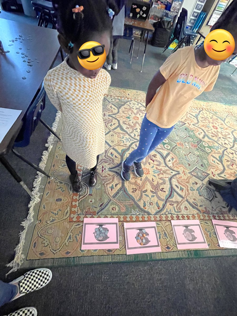 kfyoder1's tweet image. Kinder Talent Development working on counting money - stretching their brains with a fun Piggy Bank Race!  @NESTarget @NESBraves @CobbAlp @MrsTLCline @bamaria12 #lovetothinkhere