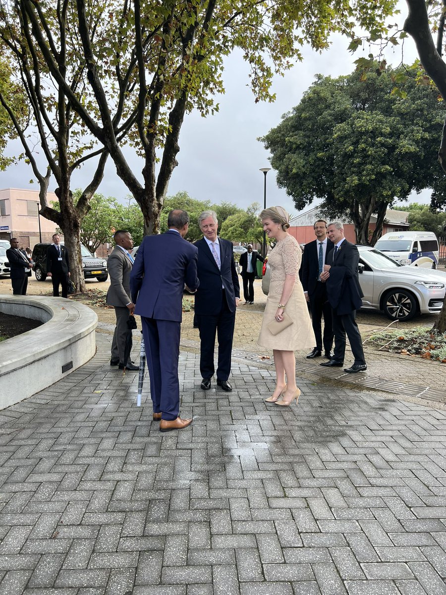 During the visit, Their Majesties will see first hand the work done at the CoLab and interact with academics and staff about the various projects and research being undertaken.#IAmUWC
#BELZAF2023