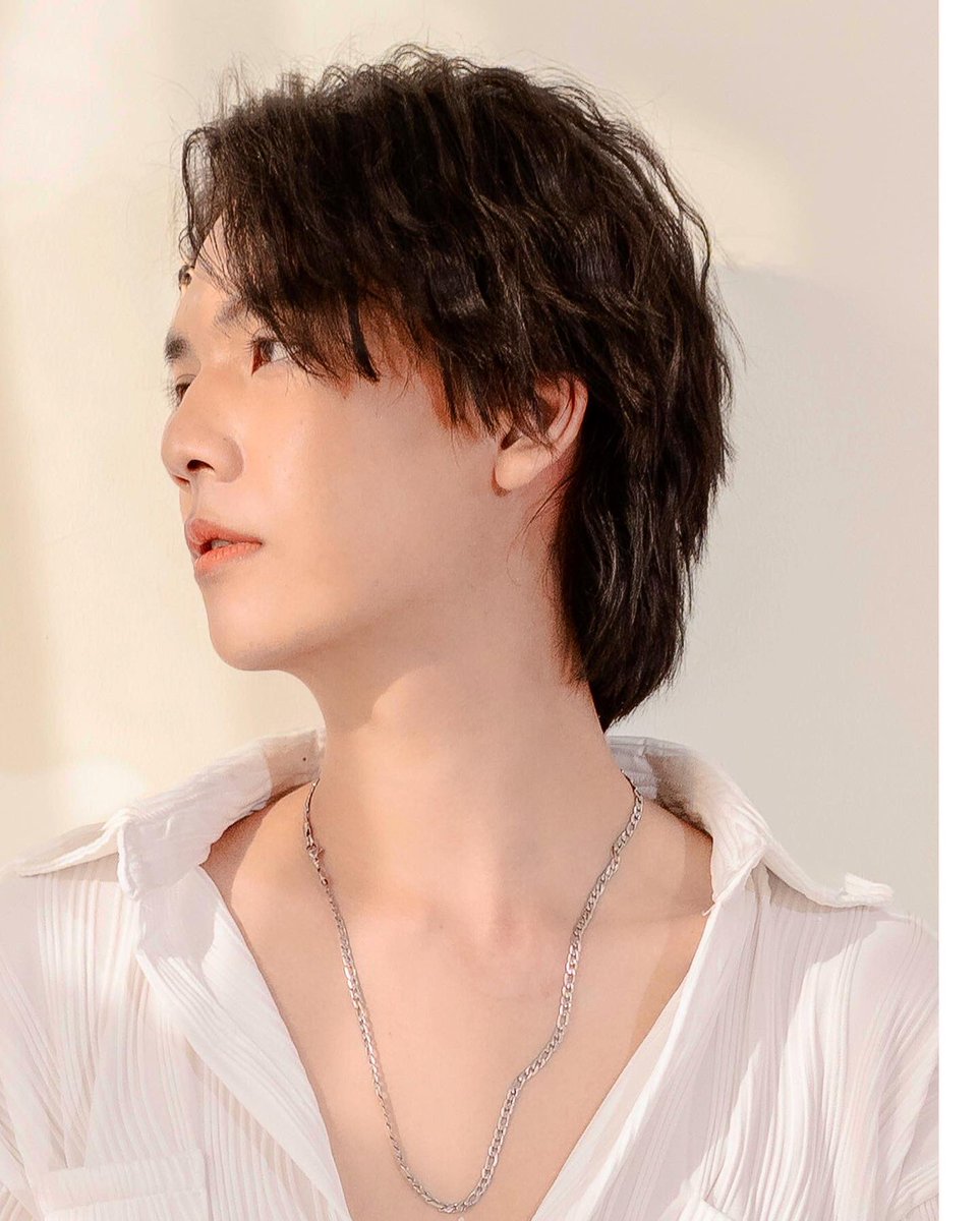 chs_hue's tweet photo. สวัสดี มูนน miss youu
#2MoonsTheAmBassador #huechs https://t.co/fY8L0as187