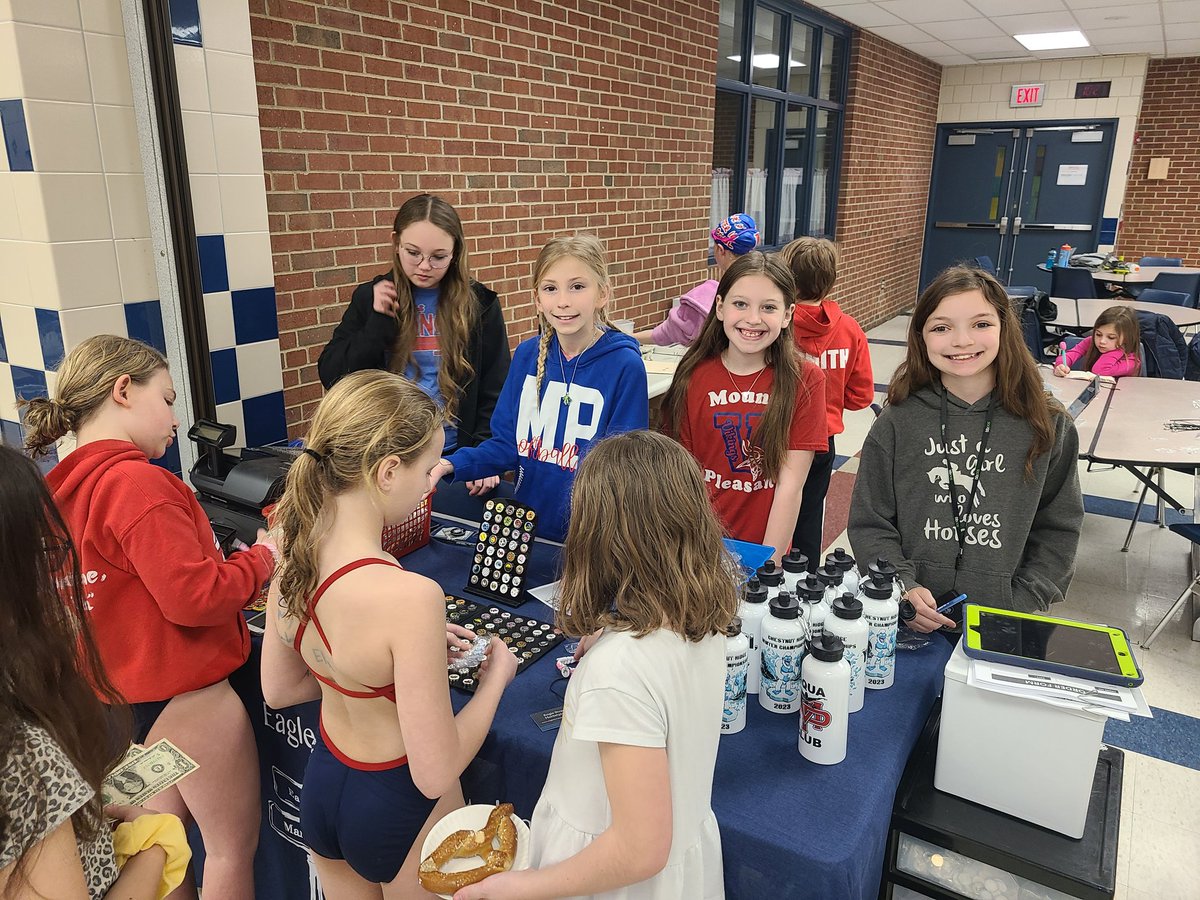 Michelle David tweet media