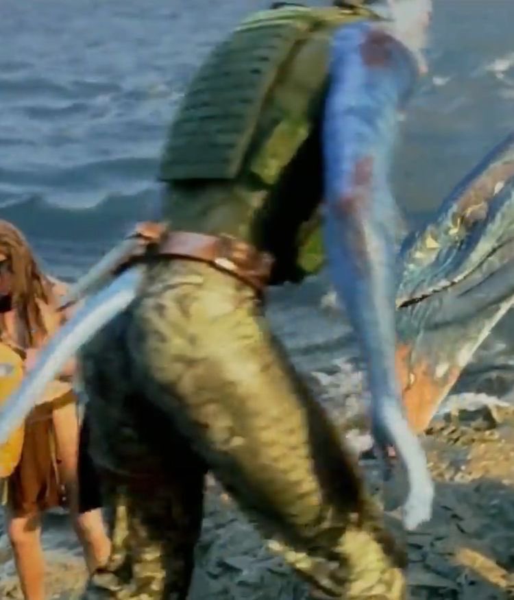 quarbitch's tweet image. i’ll always choose quaritch over family. blood isn’t thicker than this ass