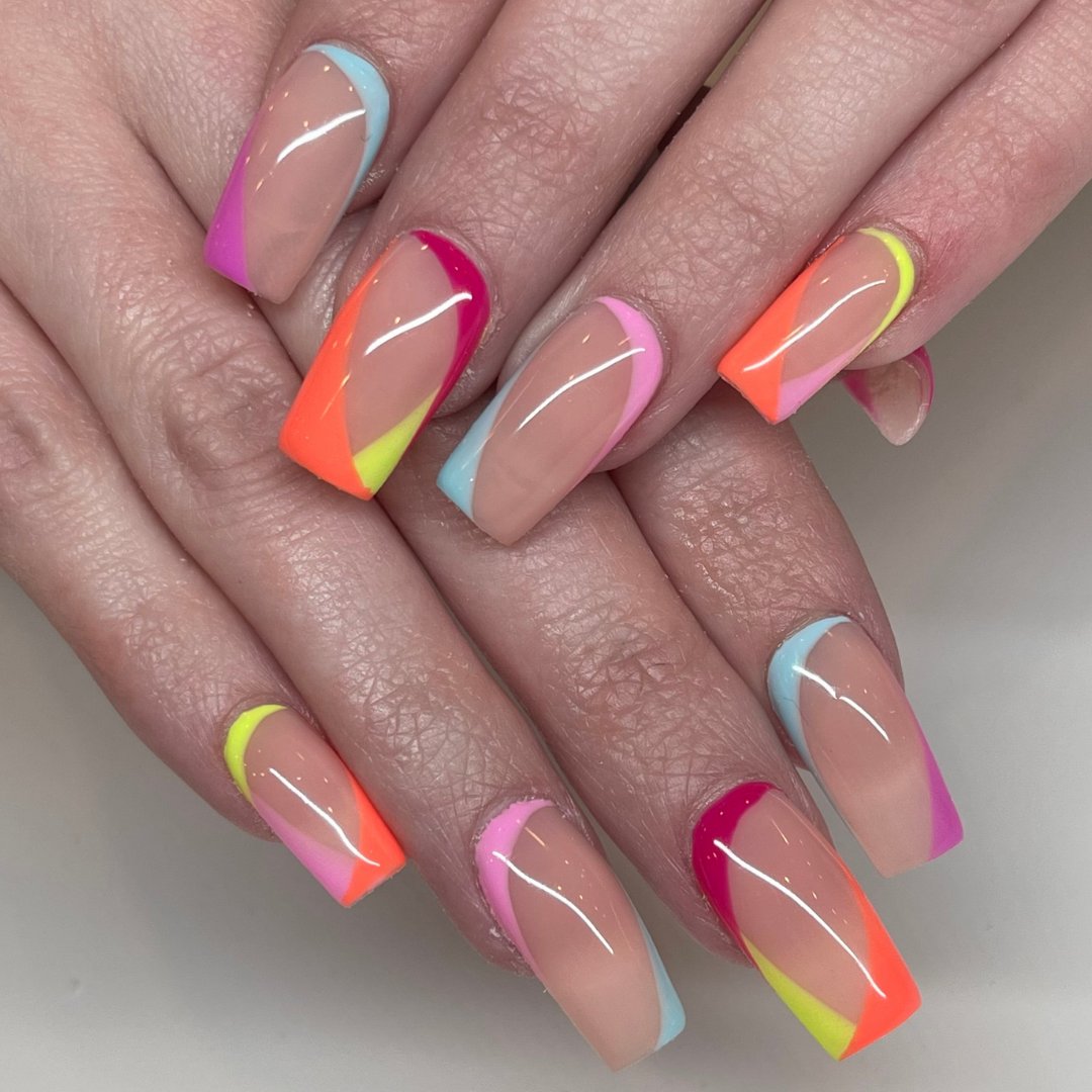 shapewith_teryn's tweet photo. 🔥Apres nails are sometimes just a nice alternative. https://t.co/rjGh3aCCcX