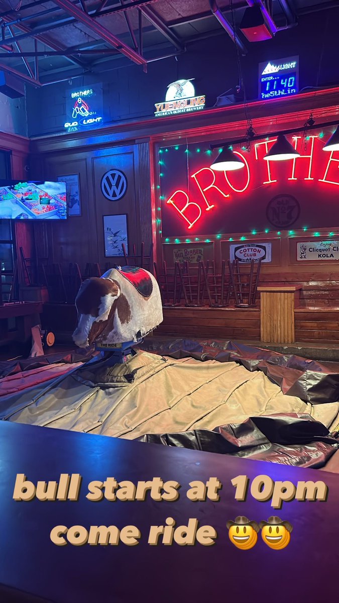 The bull will be up and running at 10pm!!🐂🤠