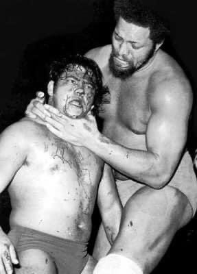 AllahMagnetic's tweet image. Saturdays are for #Wrasslin… #prowrestling #oldschoolwrestling #saturdayvibes