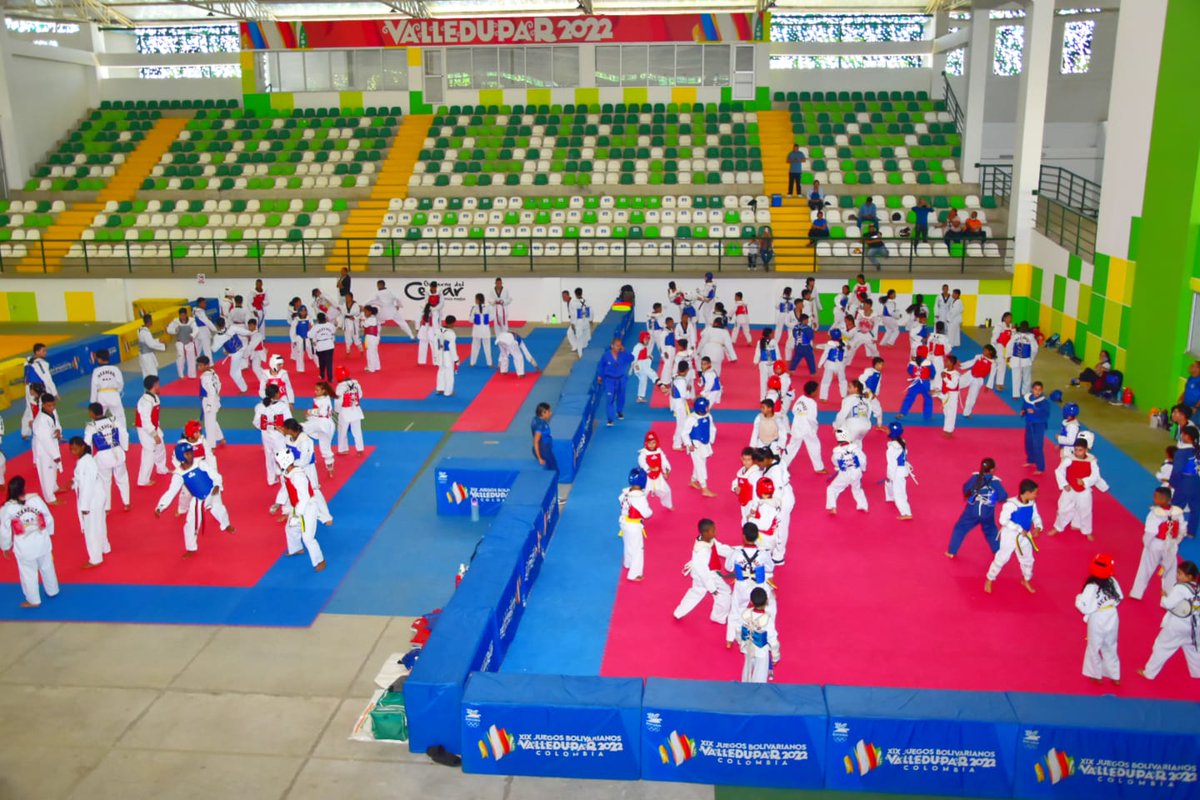 InderValledupar's tweet photo. 🥋✌🏻 La práctica del #taekwondo nos ayuda a fomentar el respeto y la disciplina en la búsqueda de una #sociedad con #valores, en la que el deportista se convierta en referente integral para la construcción de un tejido social, proyectado hacia la sana convivencia. https://t.co/oJ2AdkGZJq