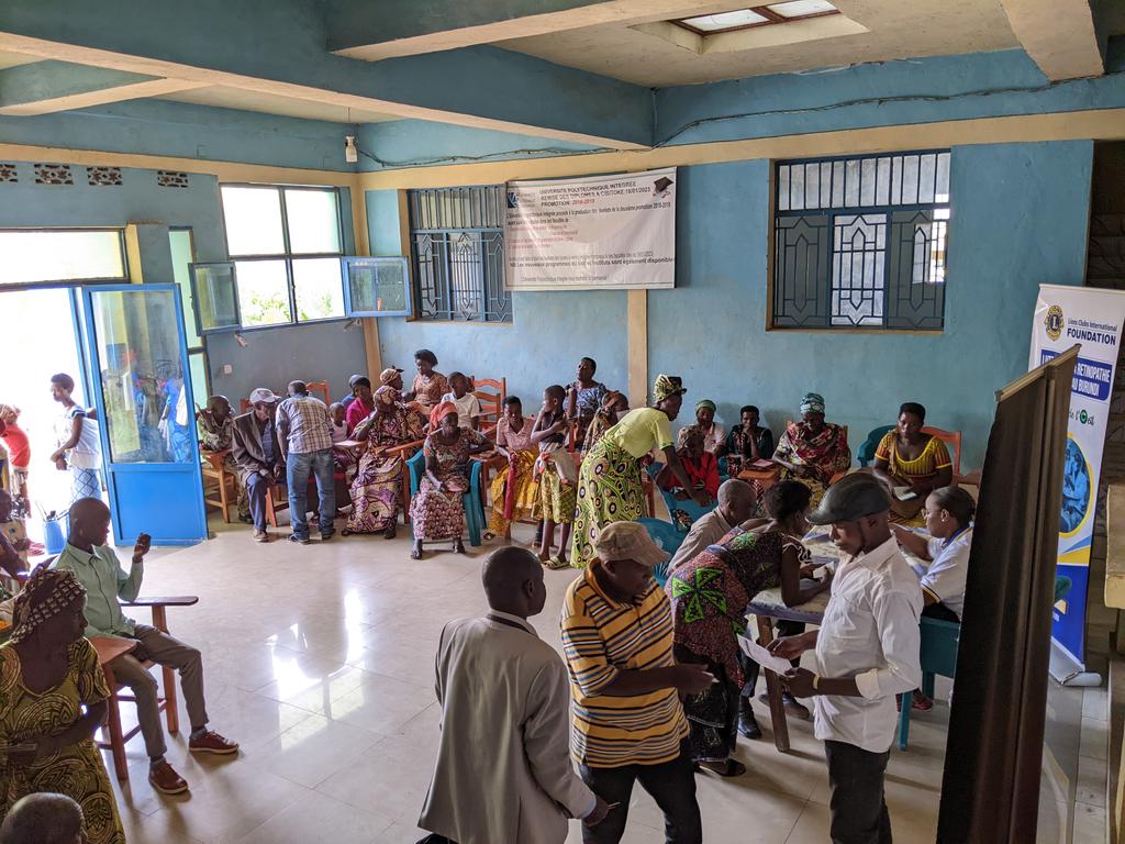 RDiabetique's tweet photo. Dépistage de la rétinopathie diabétique à l'université polytechnique intégrée de Cibitoke. https://t.co/Rl0i3Ppa4F
