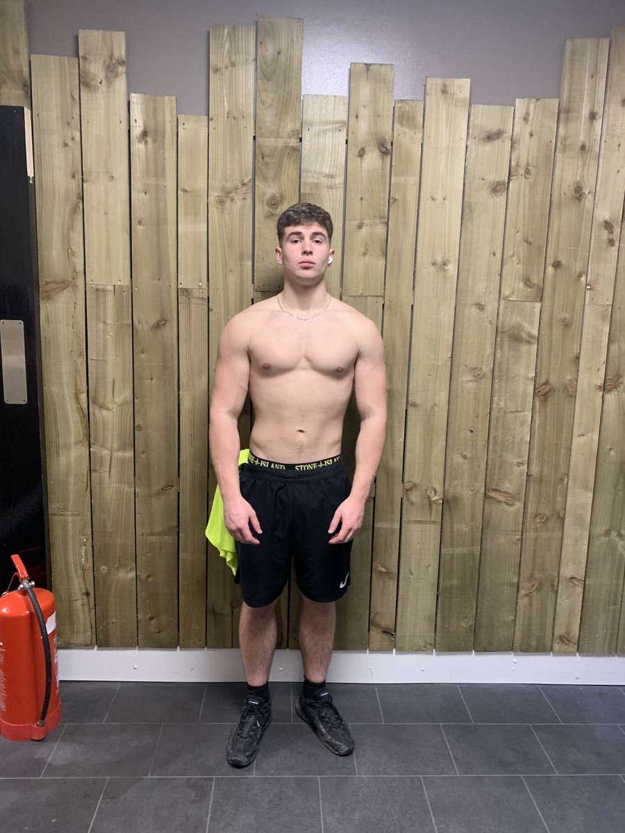 ShiftFN_'s tweet photo. 4 months in one week out from the cut https://t.co/fMzZsJ0s68