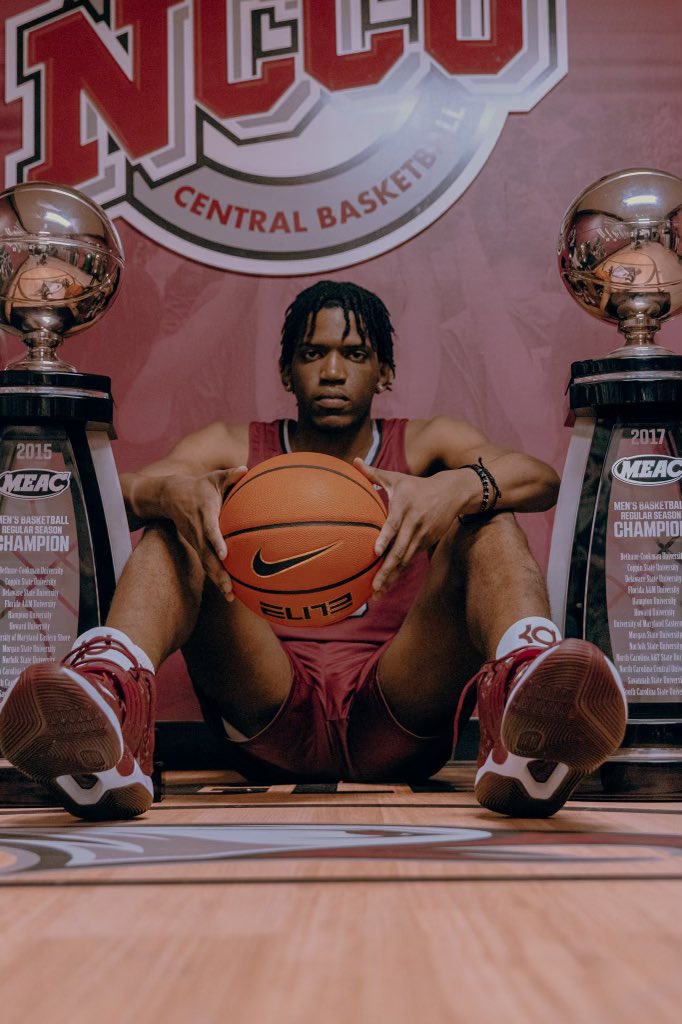 OzhellJ's tweet photo. Was just a dream few years ago, truly appreciate you guys🦅 @NCCU_MBB #notcommited https://t.co/unxXNoNxIv