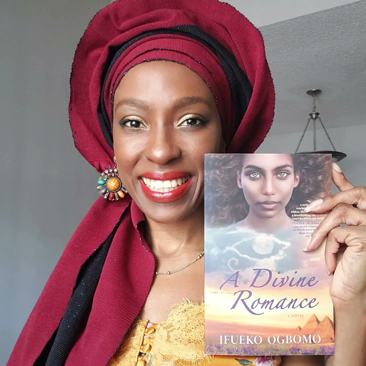 InspiroLogos's tweet photo. #booktwitter Guess what's now on #KindleUnlimited?... Not for long; check it out while you can!📚 #ADivineRomance by #ifuekoogbomo
Also in #paperback &amp; #hardcover!
https://t.co/PbSLPV7V55
#HistoricalRomance
#AncientEgypt 
#bipoc #woc
#biblicalfiction https://t.co/nPEdiBEM7f