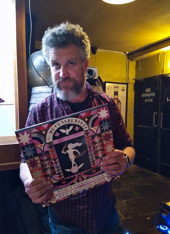Delighted to see <a href="/roboconnor_irl/">Rob O'Connor</a> keeping it #strictlyvinyl in #Downes last night. Rob is handing on the baton to <a href="/AvaSomersMusic/">Ava Somers Music</a> after 17 years behind the decks of #irishbeats  on <a href="/beat102103/">Beat 102 103</a>

#goodmanrob #vinylfriday #buyirish #vinylmaestro #blaaboy #irishmusic