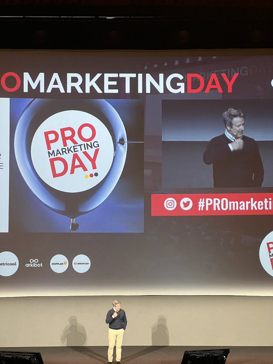 abrahamrodrol's tweet photo. Y terminamos el #PROmarketingDAY con @kokebcn hablando sobre los pasos para mejorar la reputación de una marca! https://t.co/KBdGxn7WPN