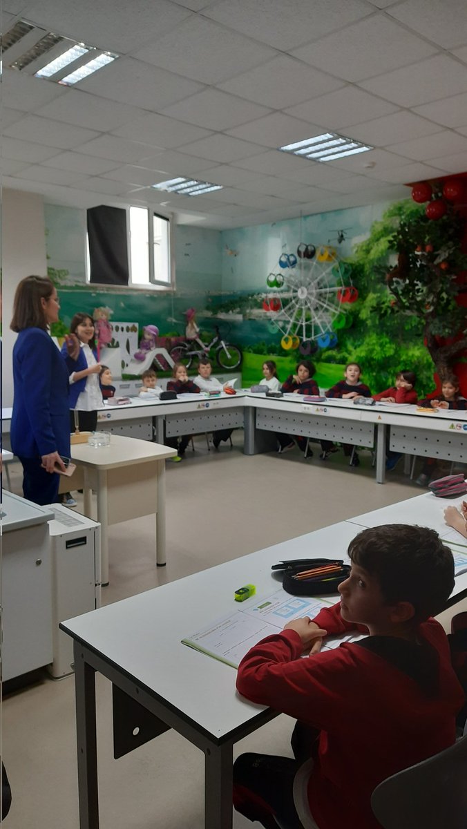 ProjectStop227's tweet photo. TPM in Turkiye day3: visit to Bilfen Schools. https://t.co/RuABI3uUZI