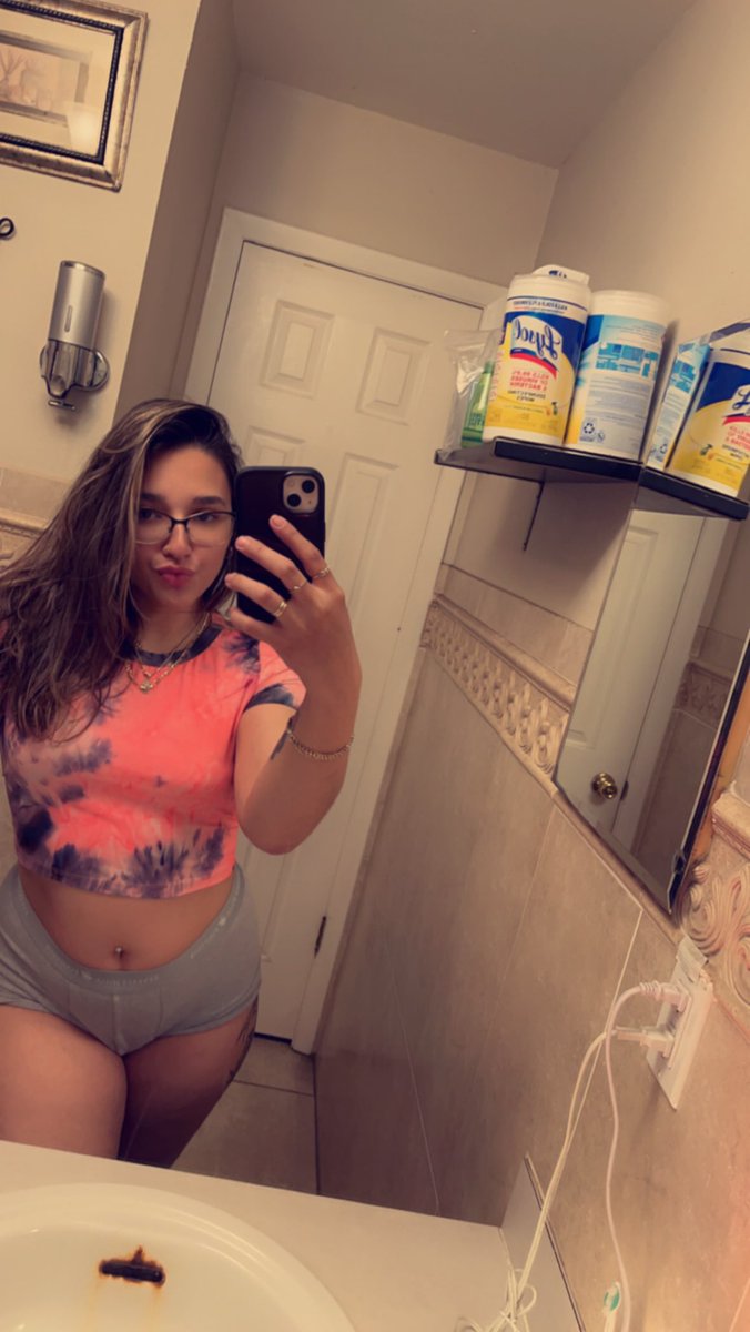 Y’all missing out text me for content 😋😋😋