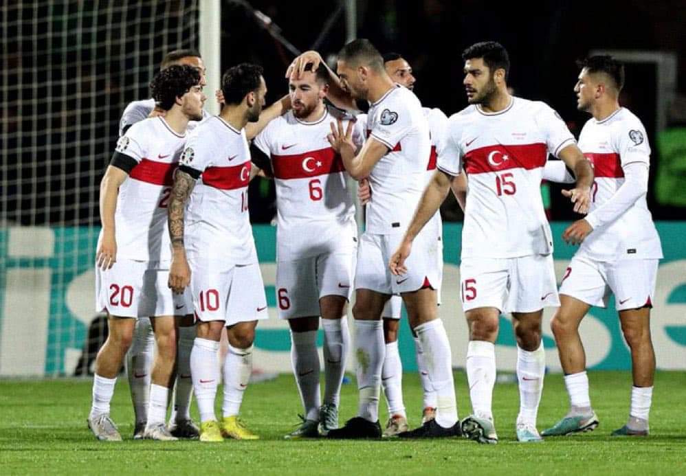 abbasyesildemir's tweet photo. 2024 Avrupa Şampiyonası Elemeleri’ne Ermenistan galibiyetiyle başlayan #BizimÇocuklar’ı tebrik ediyorum.🇹🇷👏🏼 https://t.co/UPPieBveyJ