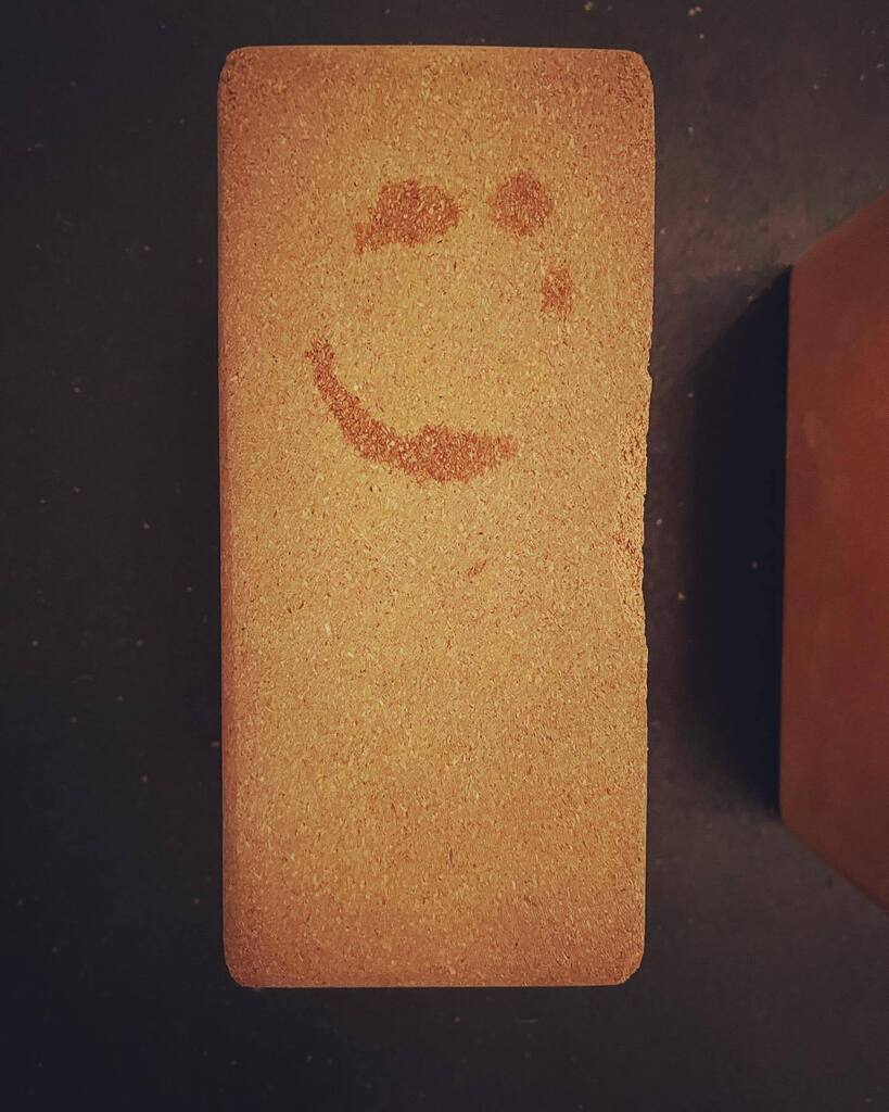 IronRootStudio's tweet photo. When your sweaty yoga block is happy, you know it was a good class! 😅🧘‍♀️#happysaturday #yoga #letsworkout https://t.co/thYe31LjnG https://t.co/NhnHu5qcxU