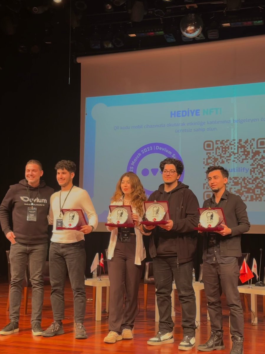 Haschain tweet media