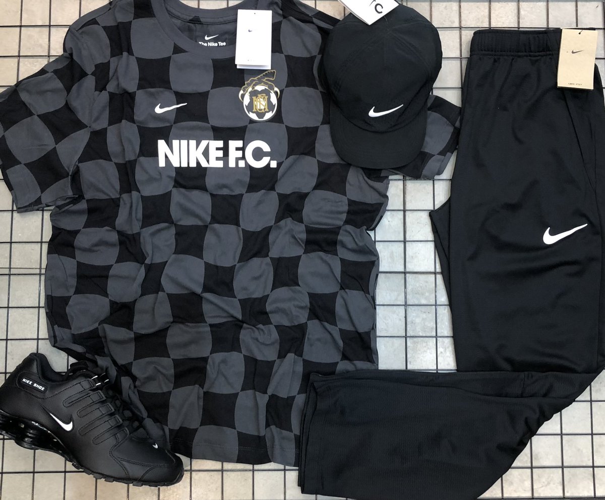 NIKE ✔️

OS MELHORES TRAJES DAS MELHORES MARCAS VC ENCONTRA AQUI 

RUA AMARO RANGEL NÚMERO 10 PRÓXIMO À ESTAÇÃO DE TREM DO JACAREZINHO 🚉 

REALIZAMOS ENTREGAS VIA MOTOBOY NO MESMO DIA 🏍📦

LOJA ABERTA ATÉ AS 21 HORAS
VENDEDOR