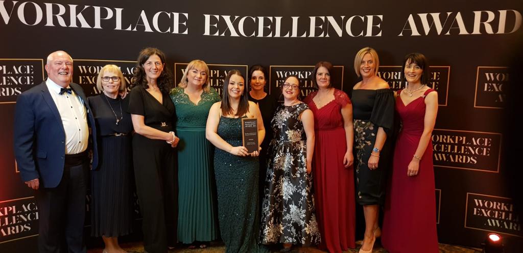 GeorginaKilcoy3's tweet image. @saoltagroup @Saoltajobs winners 🏆 at the Workplace Excellence Awards in Recruitment, Retention &amp;amp; Recognition category for our international nursing adaptation programme. Margie Coen represented #SligoUniversityHospital 🏥

Congratulations 🥳

#teamSUH #WEA2023