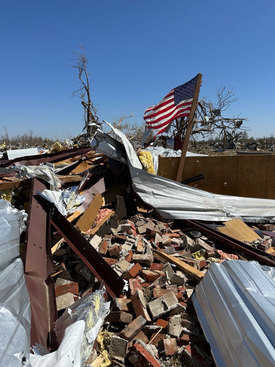 American Red Cross tweet media