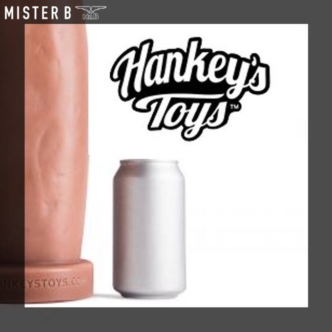 Something big has arrived at Mister B ?

Mr Hankey's toys come in all shapes and sizes. 

Happy shopping