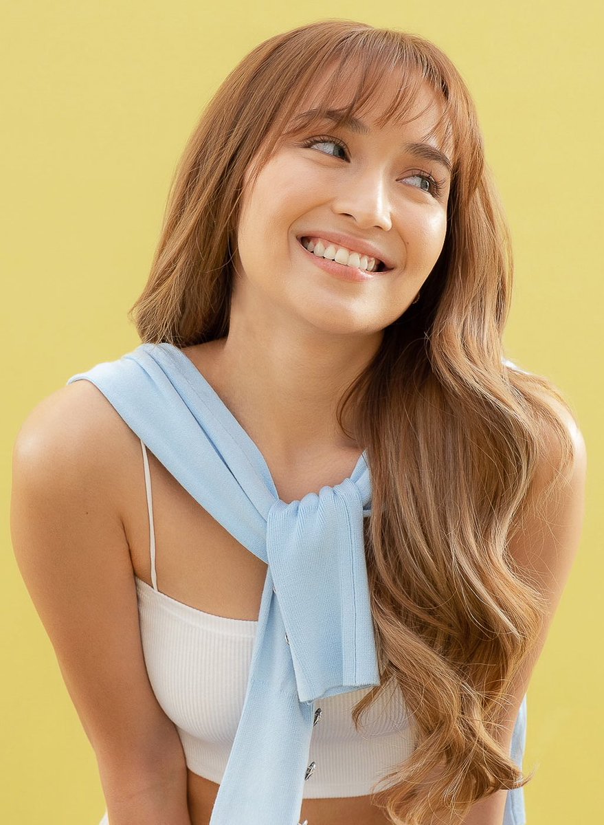 KaDreamersWorld's tweet photo. May the Lord grant your heart’s desires. Live your life at your own pace and know that our love and support will never falter. 

Have a happiest birthday, @bernardokath! 💖

QUEEN KATHRYN DAY
#KATHreignsAt27 https://t.co/w5zRxr1AIO