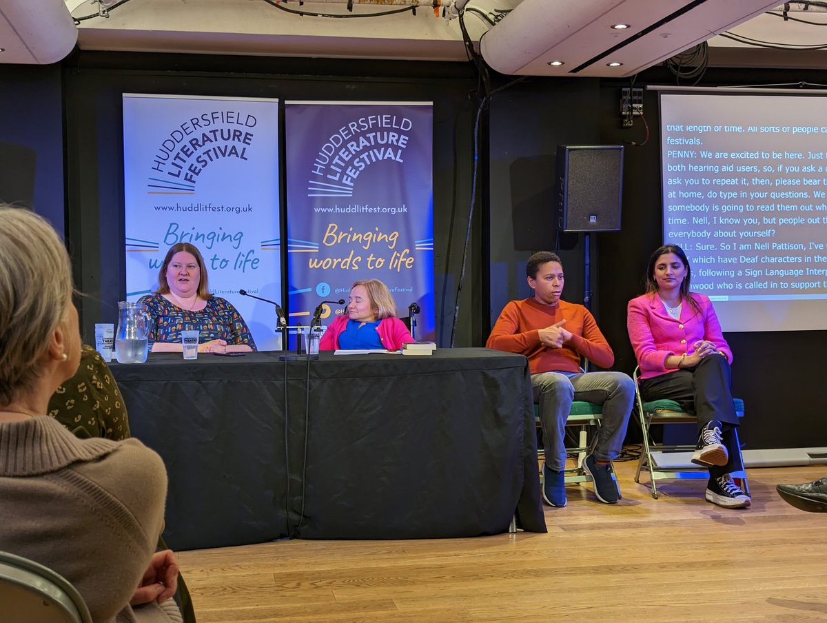 KirkleesLocalTV's tweet image. A huge thanks to @Hudd_Lit_Fest for commissioning us to help run today's hybrid events and to @theLBT for being such amazing hosts! 👏👏 And of course big thanks to all the panelists! 

#HLF2023 #huddersfield #kirkless #keepfestivalshybrid #literature #KLTV