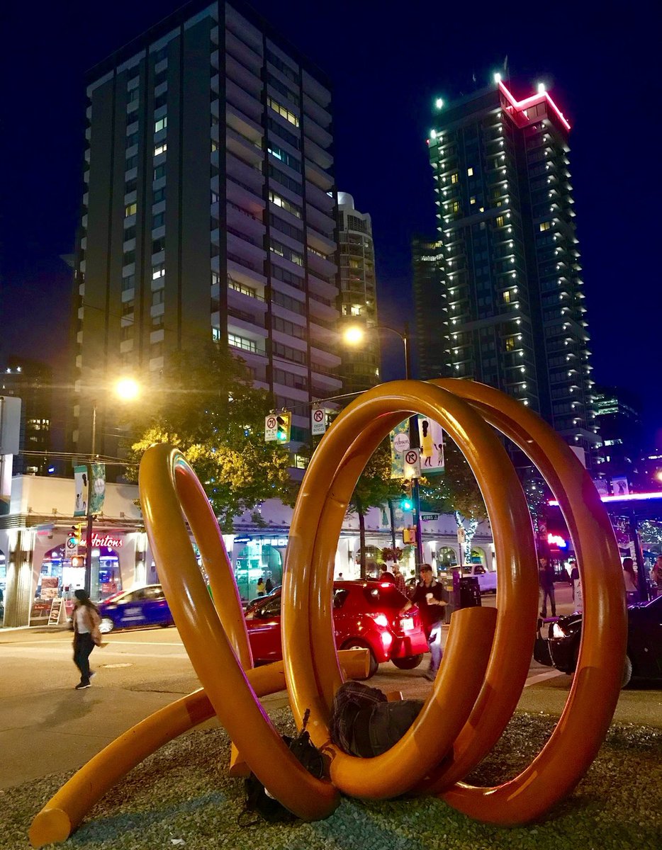 Van_Biennale's tweet photo. We’re thrilled to be included on @CuriocityCanada’s list of free museums and art galleries in Vancouver!
There’s plenty of #VanBiennale #publicart to enjoy 24/7 in all seasons.
What’s your favourite open-air installation?
https://t.co/UH7rUZhSEI https://t.co/4cXHV9GXyO