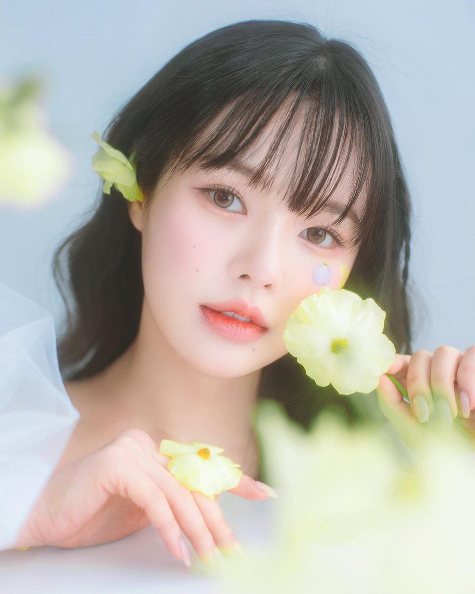 CHiCLEP0P's tweet photo. 📷 230325 ig : soseo_0404 

-`':  #소서 #soseo https://t.co/539Q7DGaVF