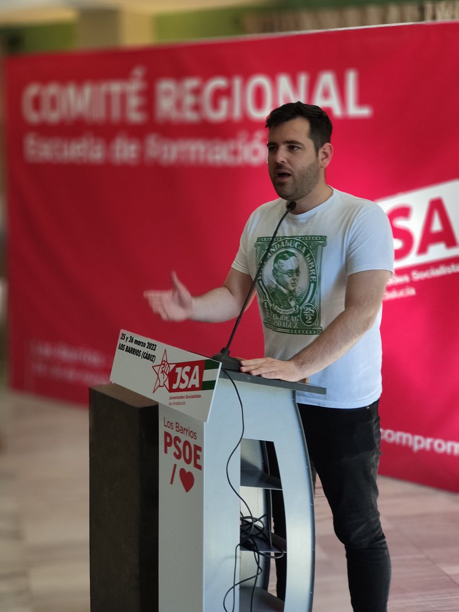 JSAndalucia's tweet photo. ➡️Comienzan nuestras jornadas de formación en Los Barrios, Cádiz.
Inauguran nuestra escuela el SG del @psoecadiz, @JCRuizBoix y nuestro SG @Moyano_Ale 
En la primera mesa "Jóvenes y acción política en el 28M" participa @javizqui Sec de Estrategia y Acción electoral del @PSOE https://t.co/x5Ze3LUkMG