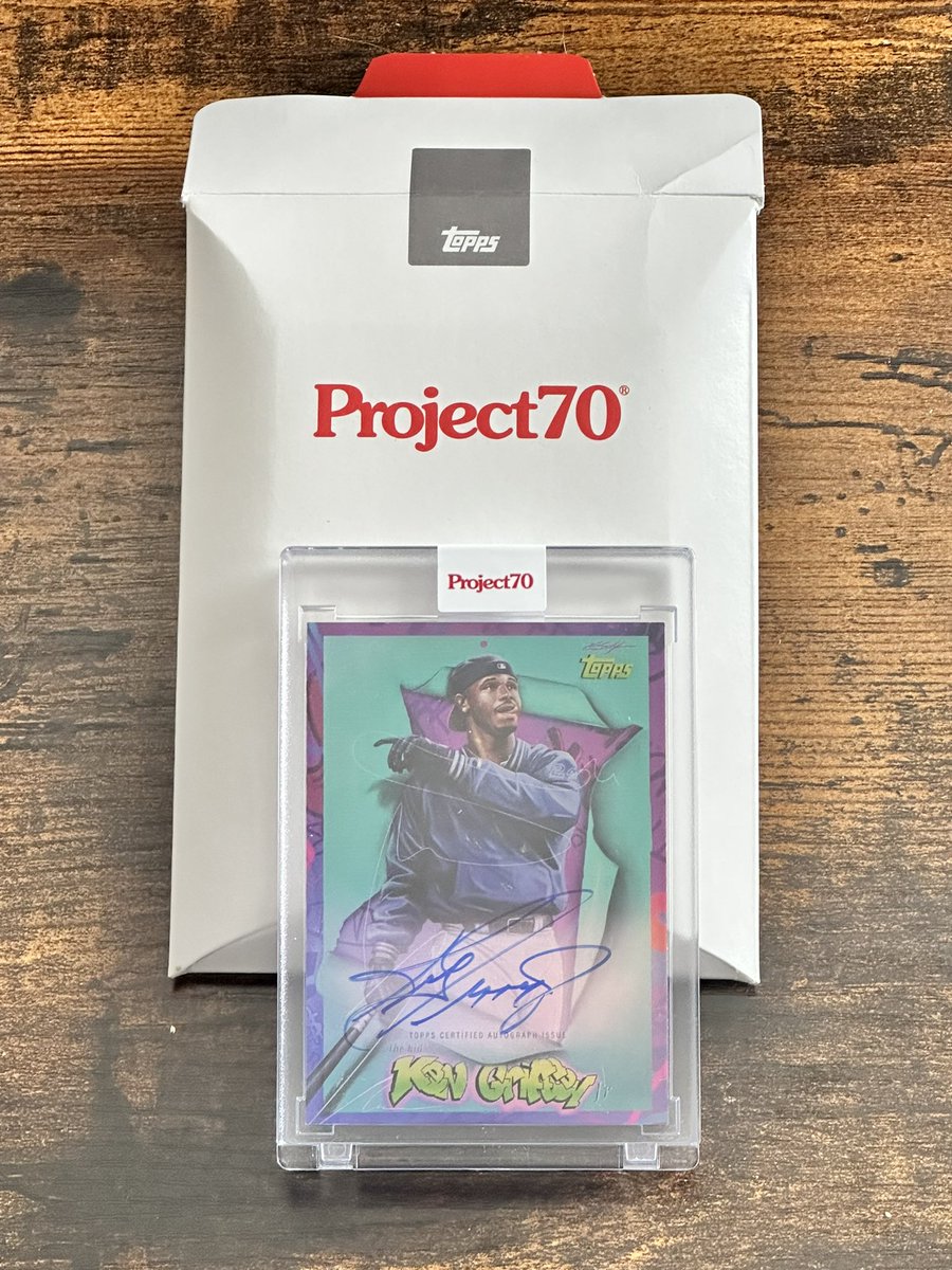 flip8sho's tweet image. Griffey Jr. Autograph Available. 45/70 foil $550 #Griffey #Project70 + $5 BMWT