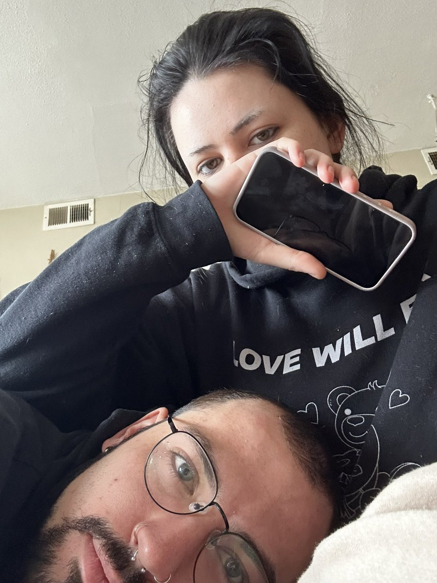 slack jawed yokel (@milfgenes) on Twitter photo 