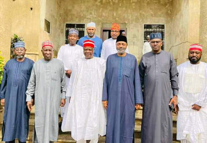 The NNPP National Leader HE Sen. Rabiu Musa Kwankwaso, PhD, FNSE paid a condolence visit today (25th March, 2023) to the family of late Gen Sani Abatcha over the loss of their son Abdullahi Sani Abatcha. He was received by the former first lady Mrs Maryam Abacha.