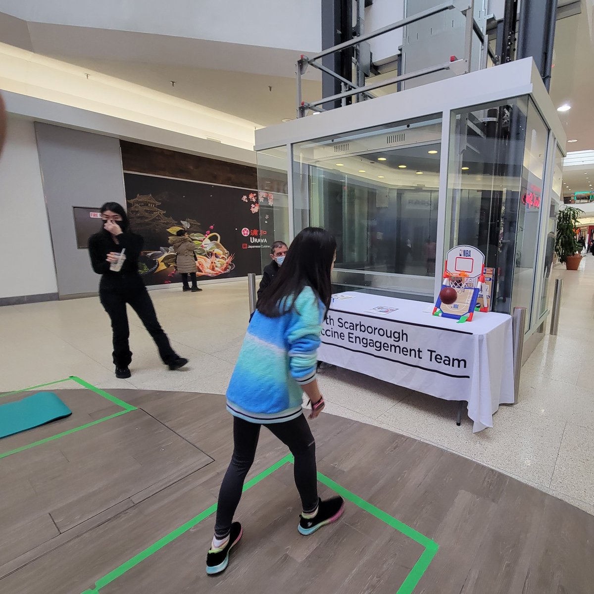 NorthScarbTO's tweet photo. Join us for our Kids' Fitness Challenge @Bridlewood_Mall today! https://t.co/EXhTZAUpzp